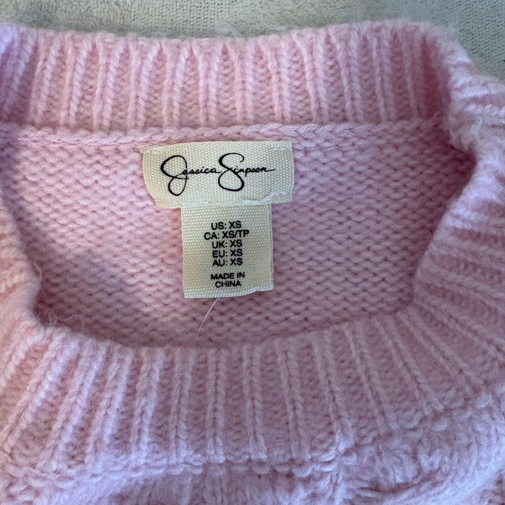 Pink sweater - Picture 2 of 3